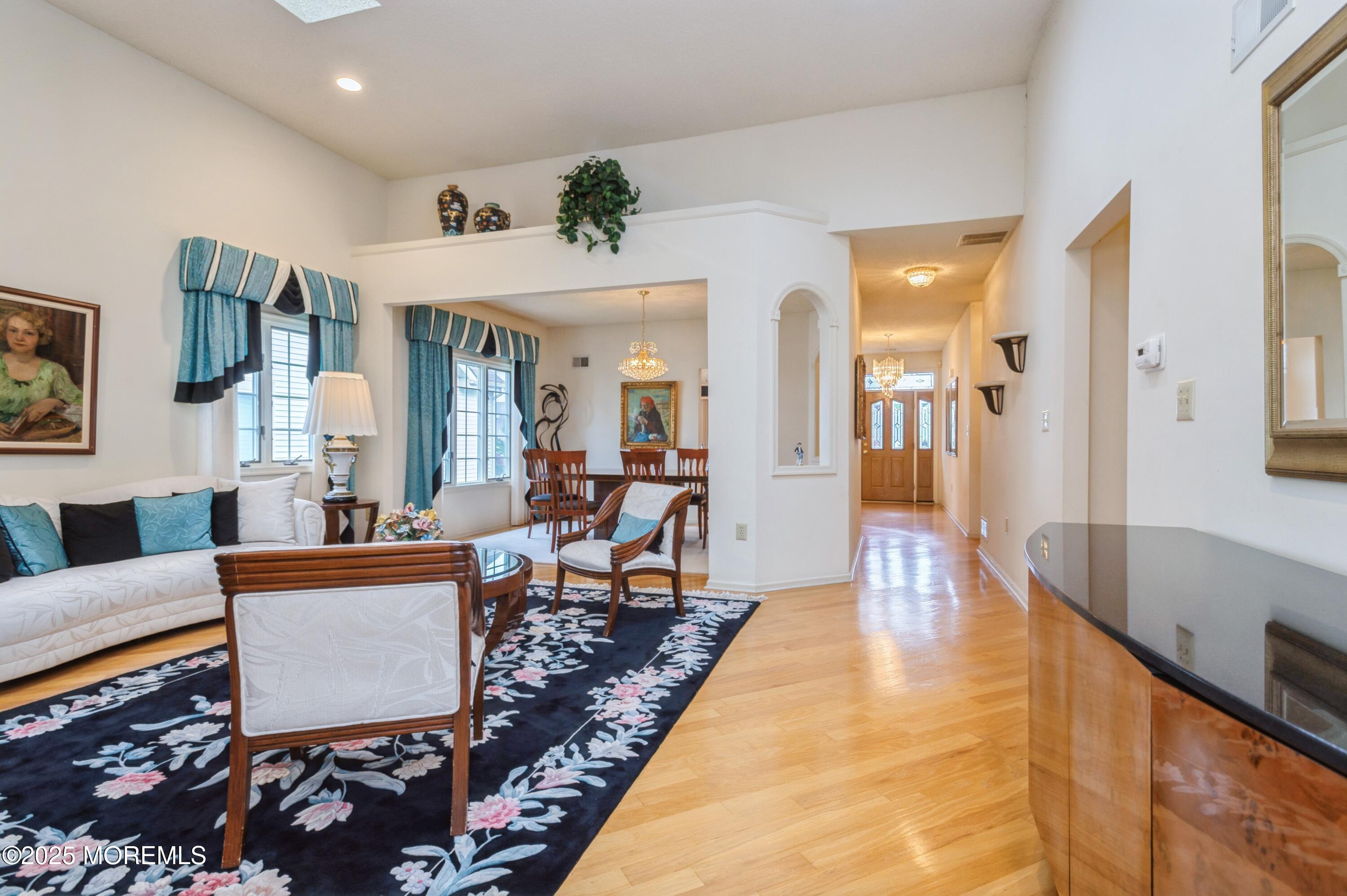99 Leeds Lane, Monroe Township, New Jersey image 3