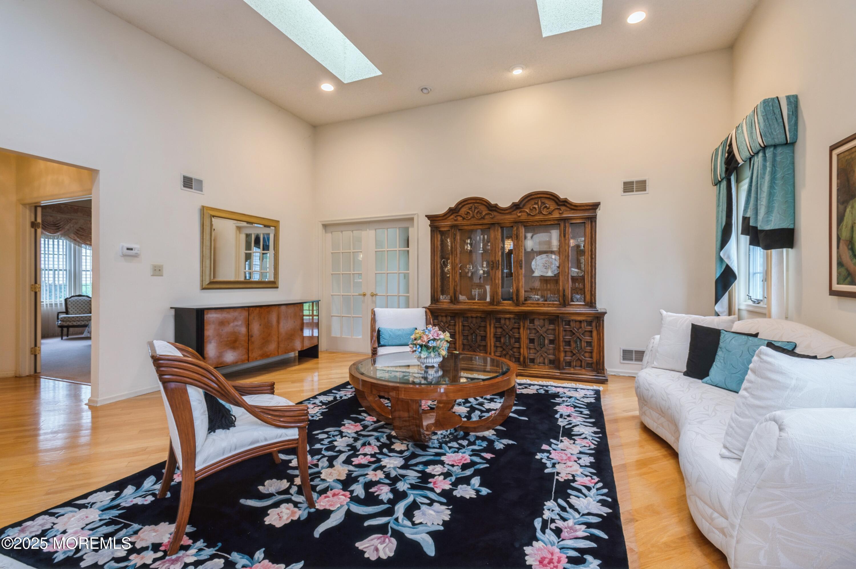 99 Leeds Lane, Monroe Township, New Jersey image 5