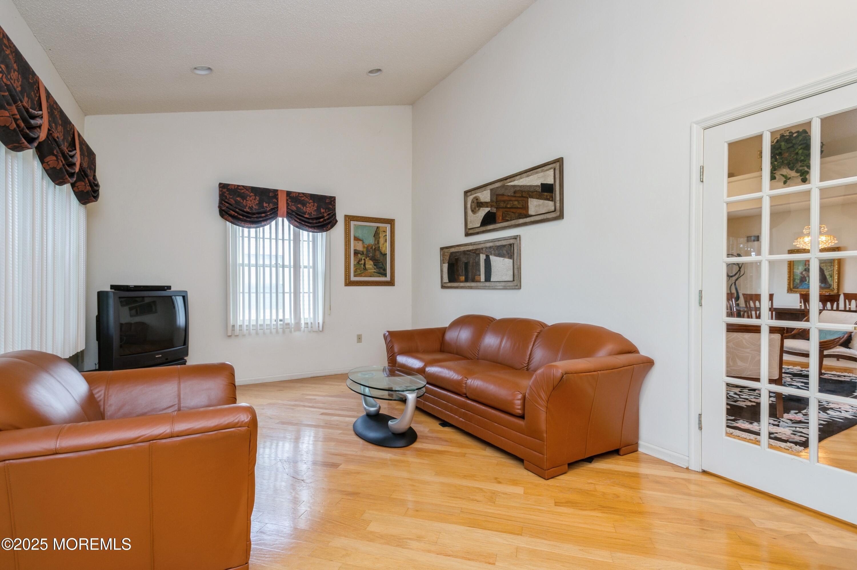99 Leeds Lane, Monroe Township, New Jersey image 13