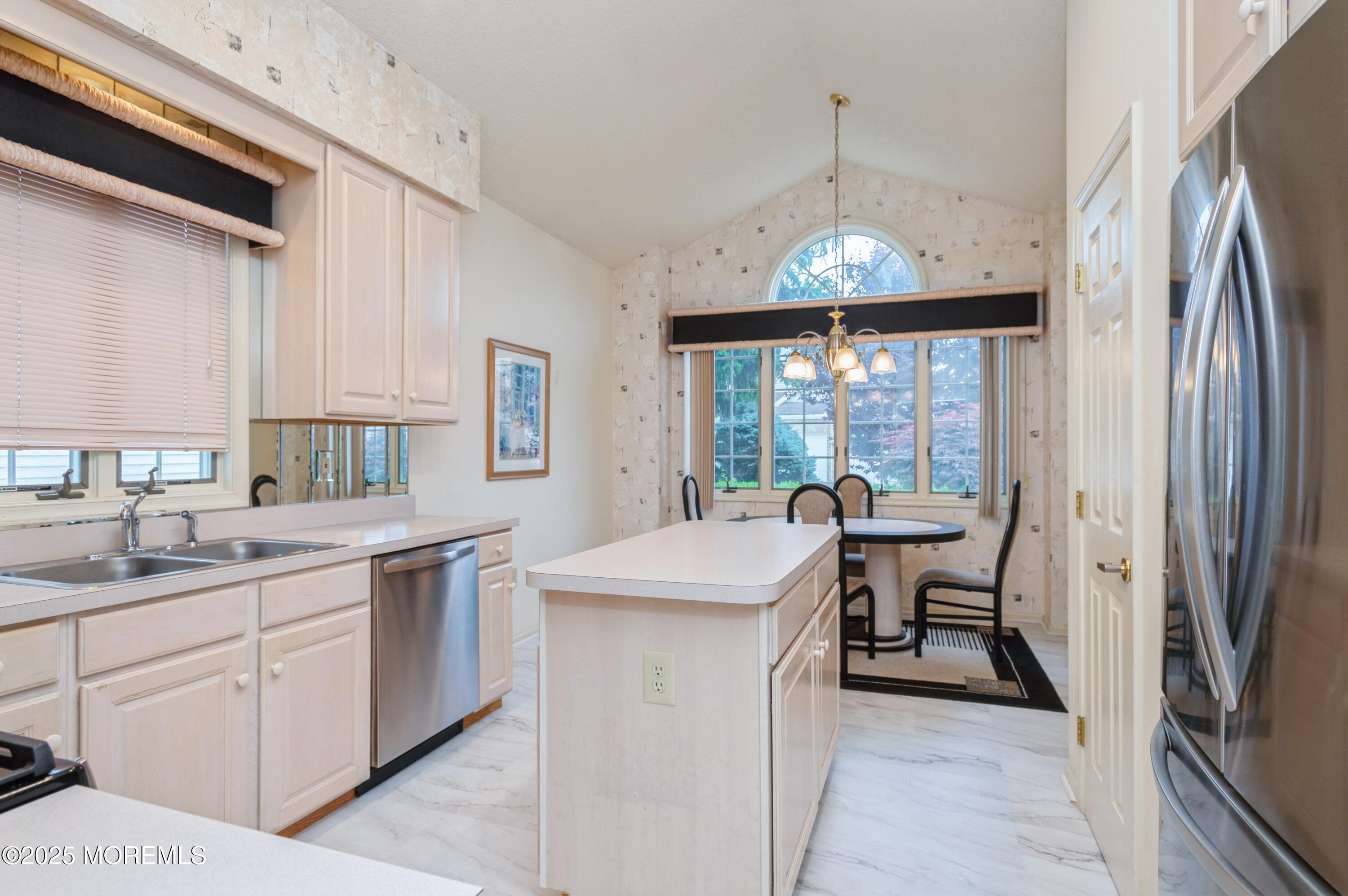 99 Leeds Lane, Monroe Township, New Jersey image 11