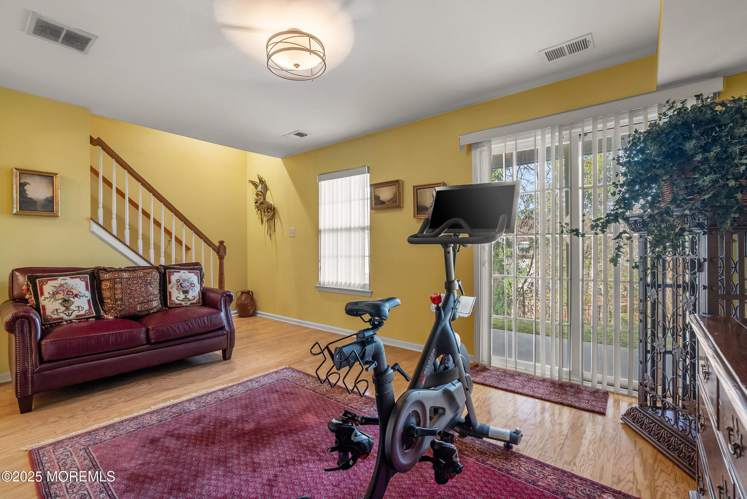 30 W Aspen Way, Aberdeen, New Jersey image 40