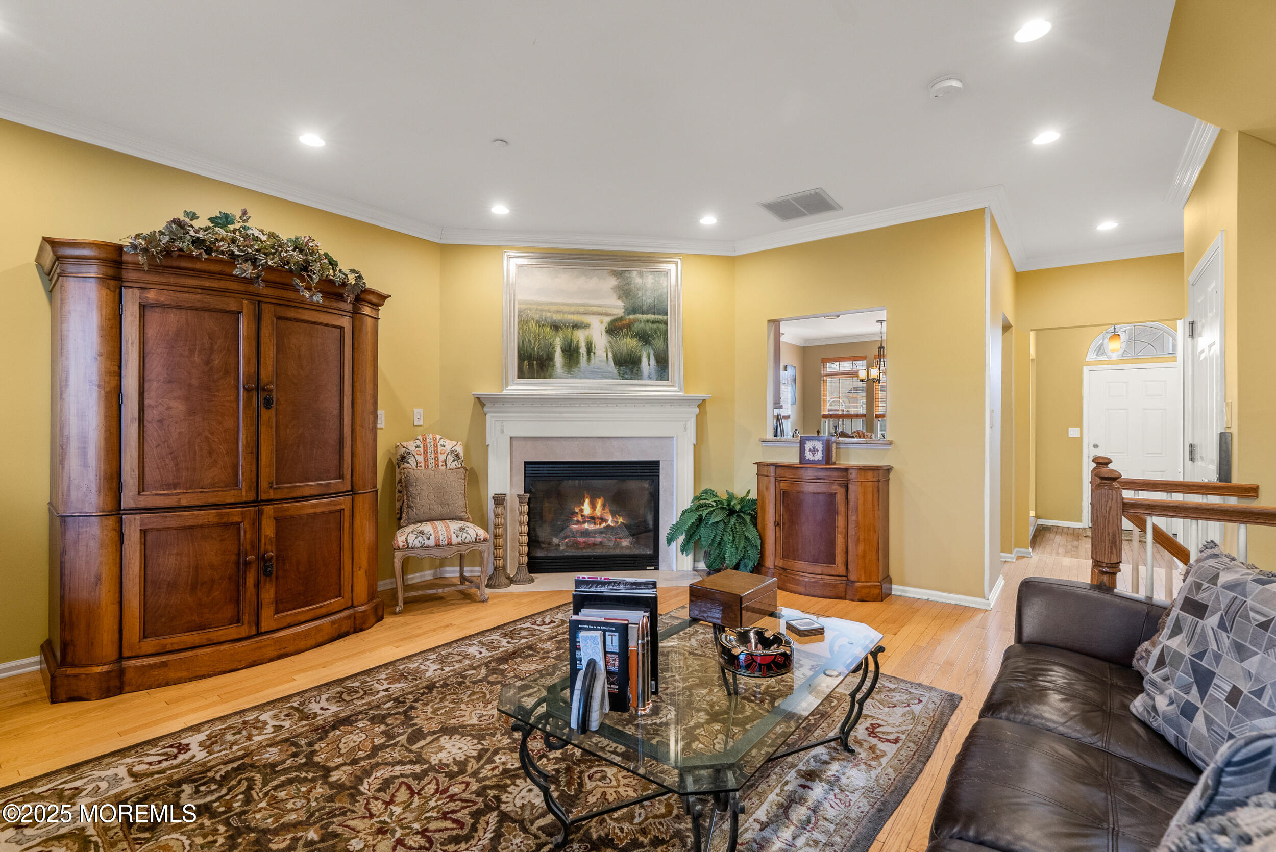 30 W Aspen Way, Aberdeen, New Jersey image 21