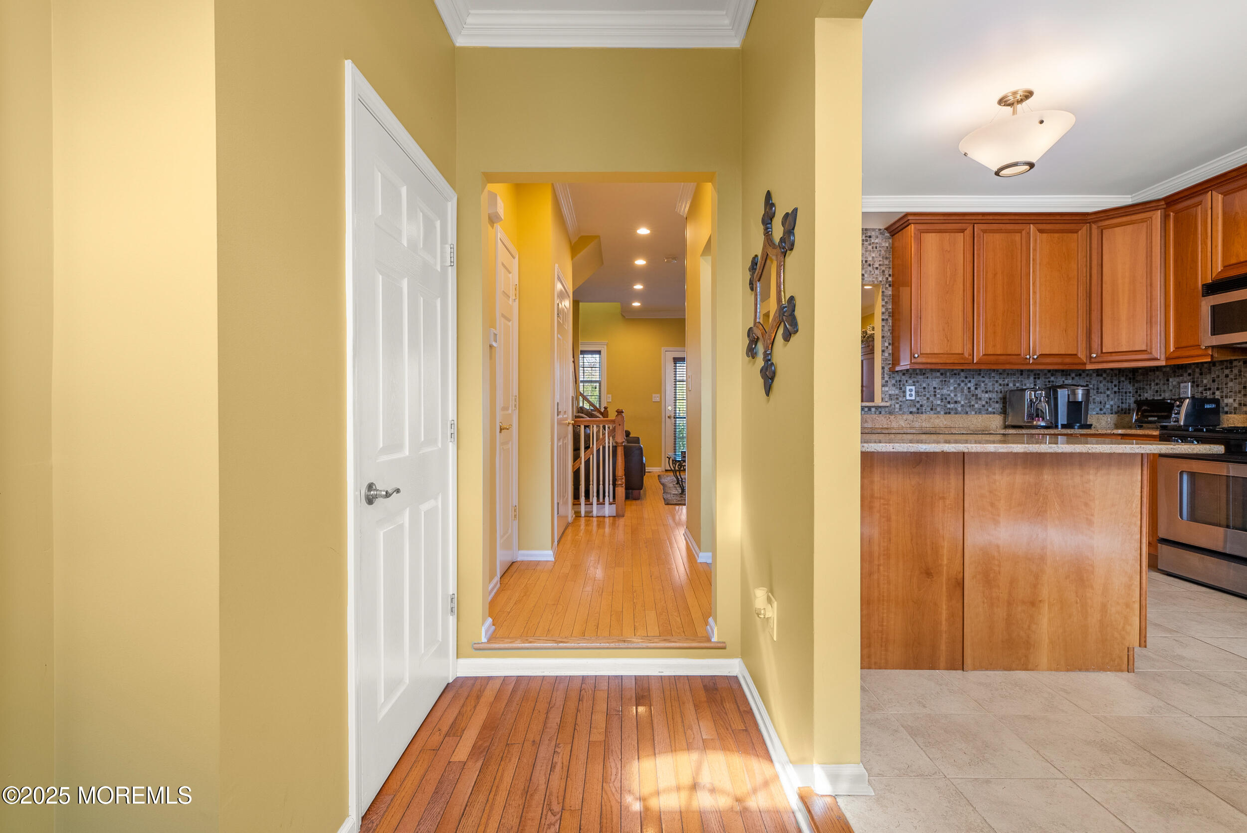 30 W Aspen Way, Aberdeen, New Jersey image 5
