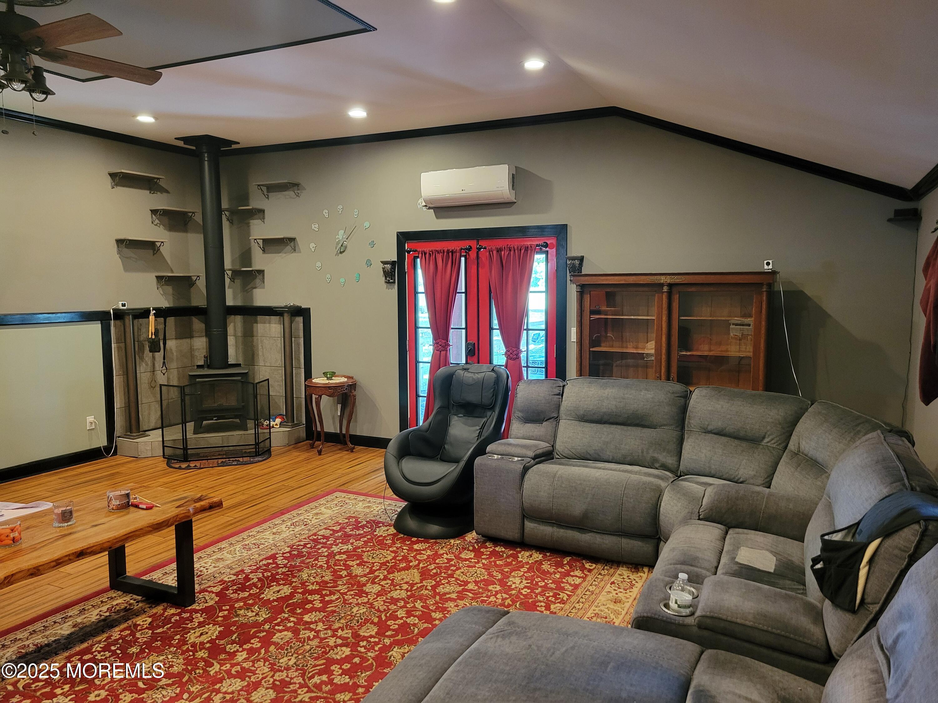 157 Taylors Mills Road, Englishtown, New Jersey image 15