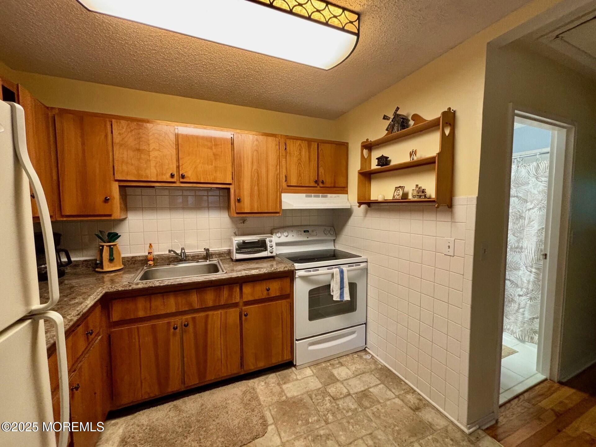 12 Sycamore Road #17, Manahawkin, New Jersey image 14