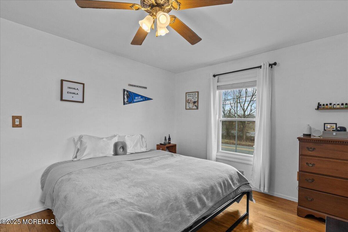 726 Poole Avenue, Hazlet, New Jersey image 25