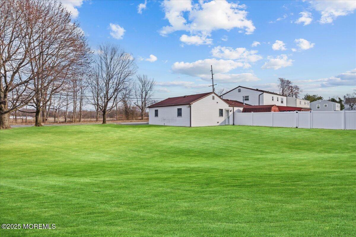 726 Poole Avenue, Hazlet, New Jersey image 42