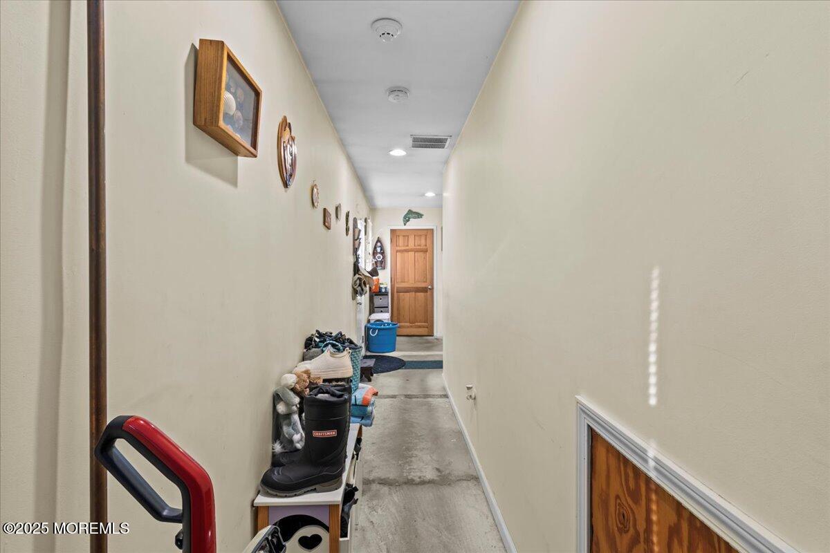 726 Poole Avenue, Hazlet, New Jersey image 33