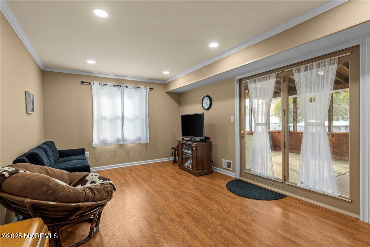 726 Poole Avenue, Hazlet, New Jersey image 7