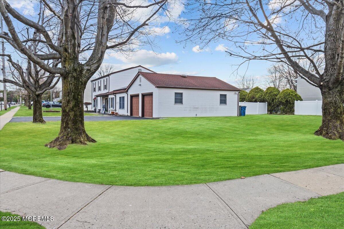726 Poole Avenue, Hazlet, New Jersey image 44