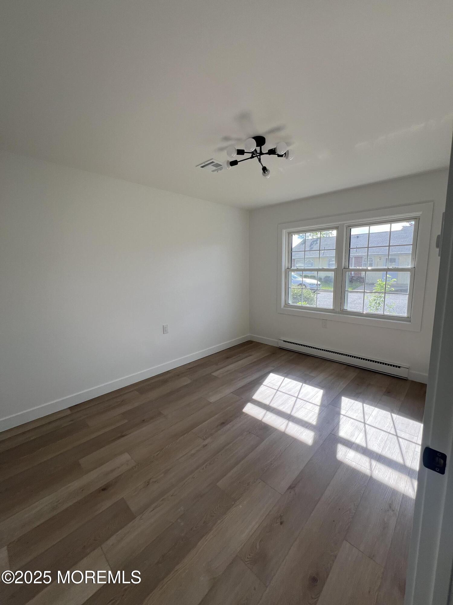 335C Canterbury Court, Lakewood, New Jersey image 9
