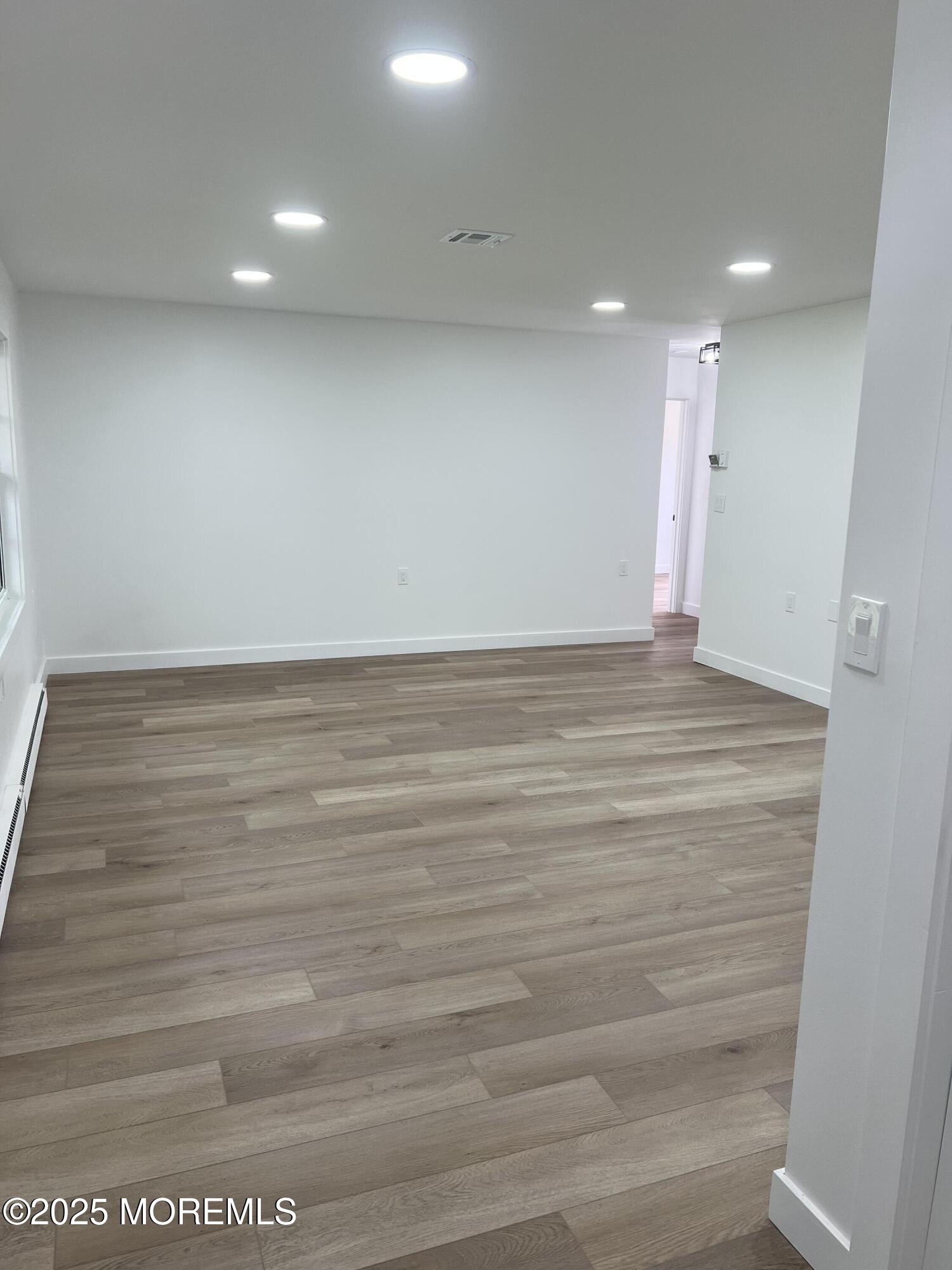 335C Canterbury Court, Lakewood, New Jersey image 12