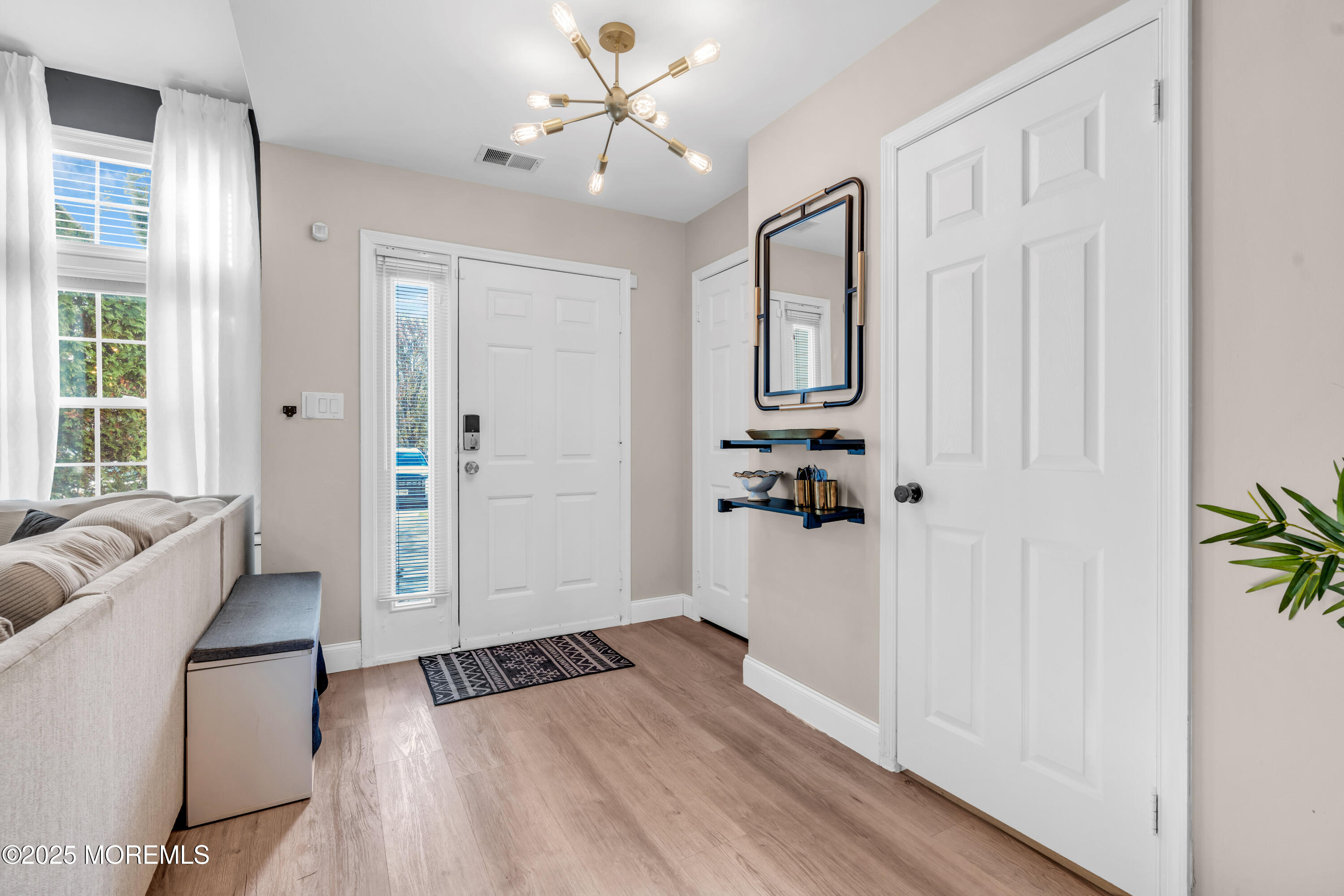 233 Paddington Court 8-3