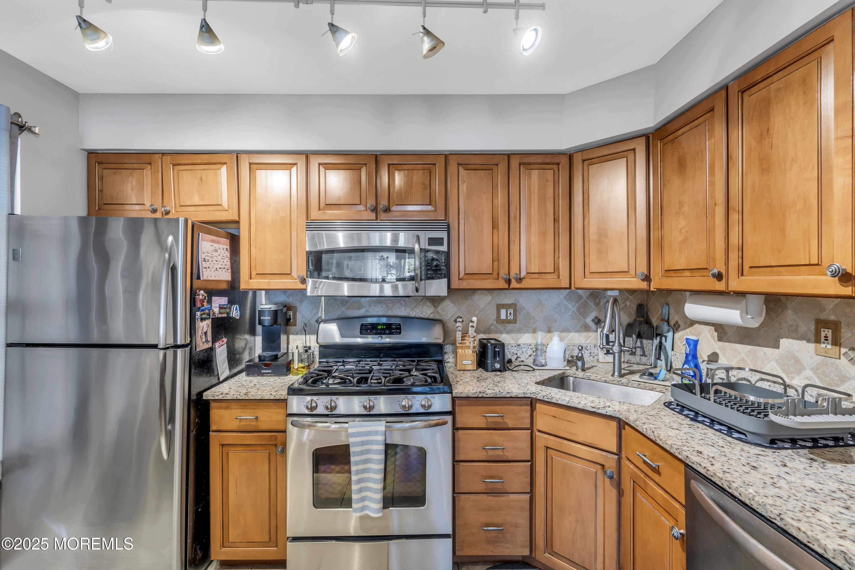 124 Mill Run #85, Hightstown, New Jersey image 12