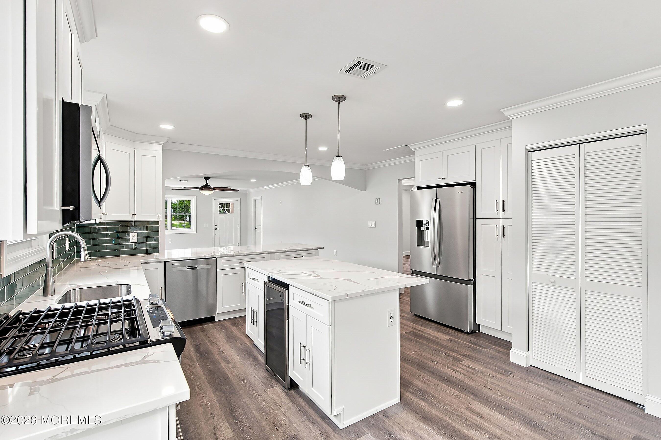 374 Port Royal Drive