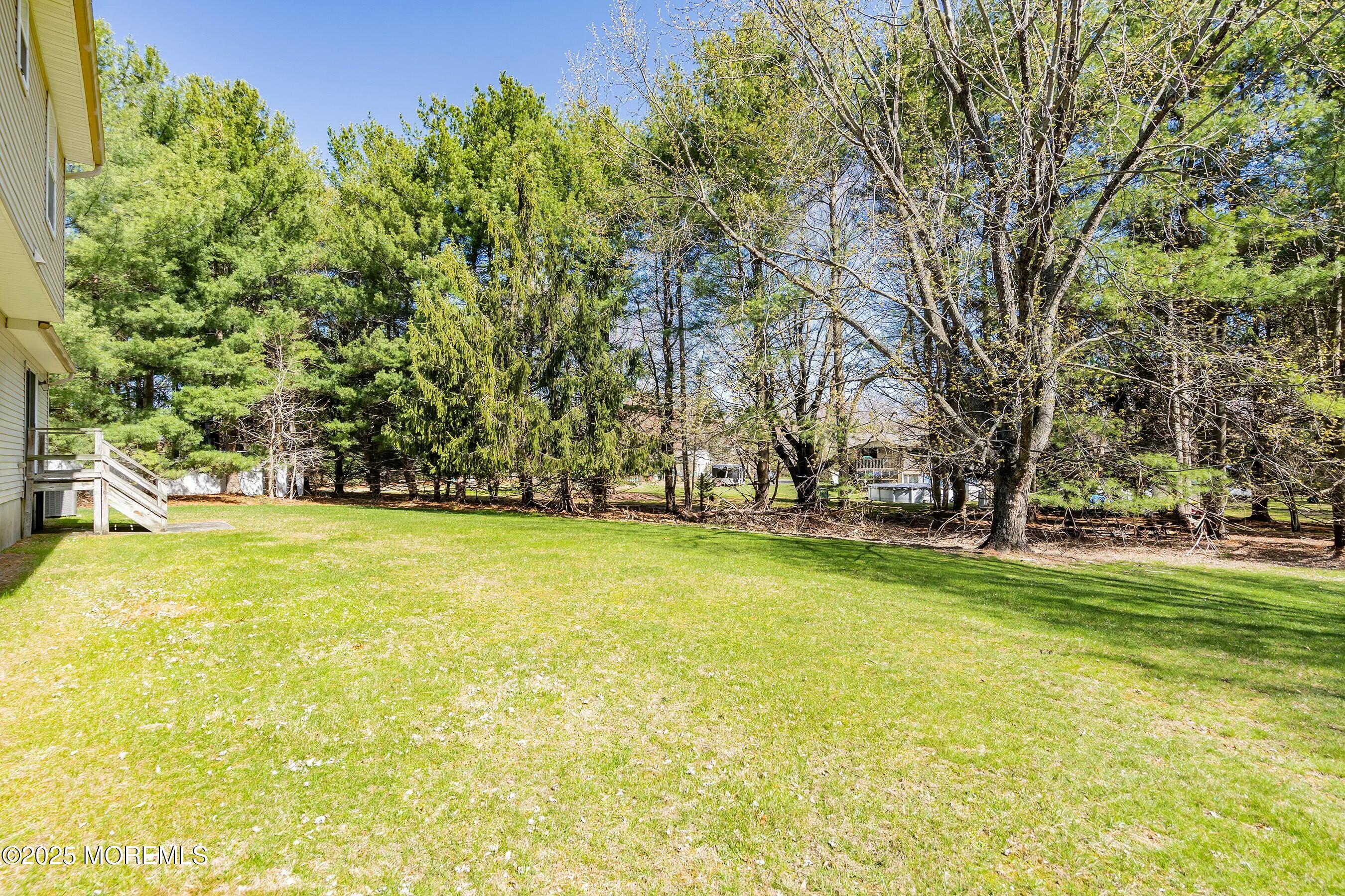 4 Harry Court, Englishtown, New Jersey image 28