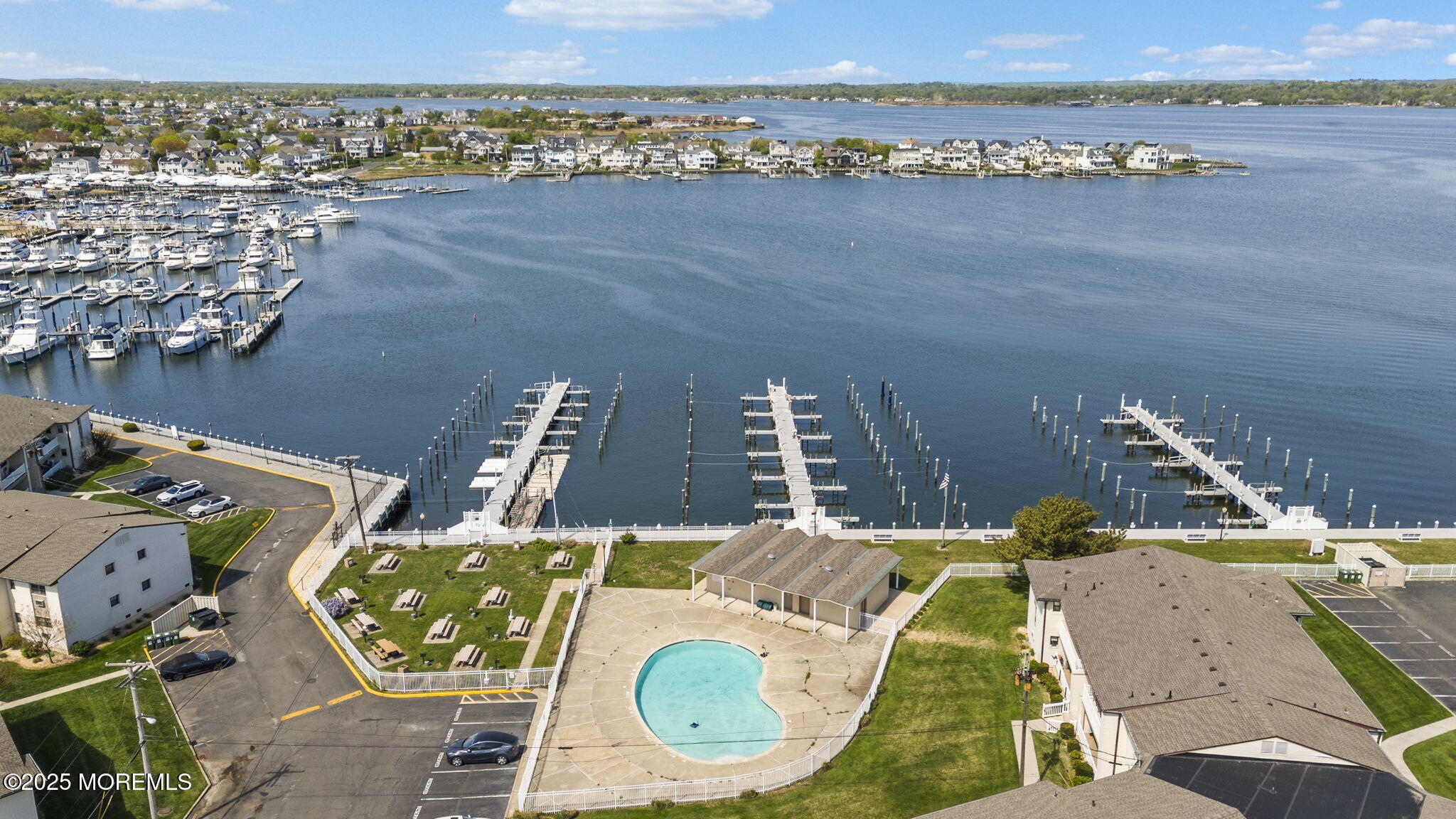 32 Wharfside Drive, Monmouth Beach, New Jersey image 17