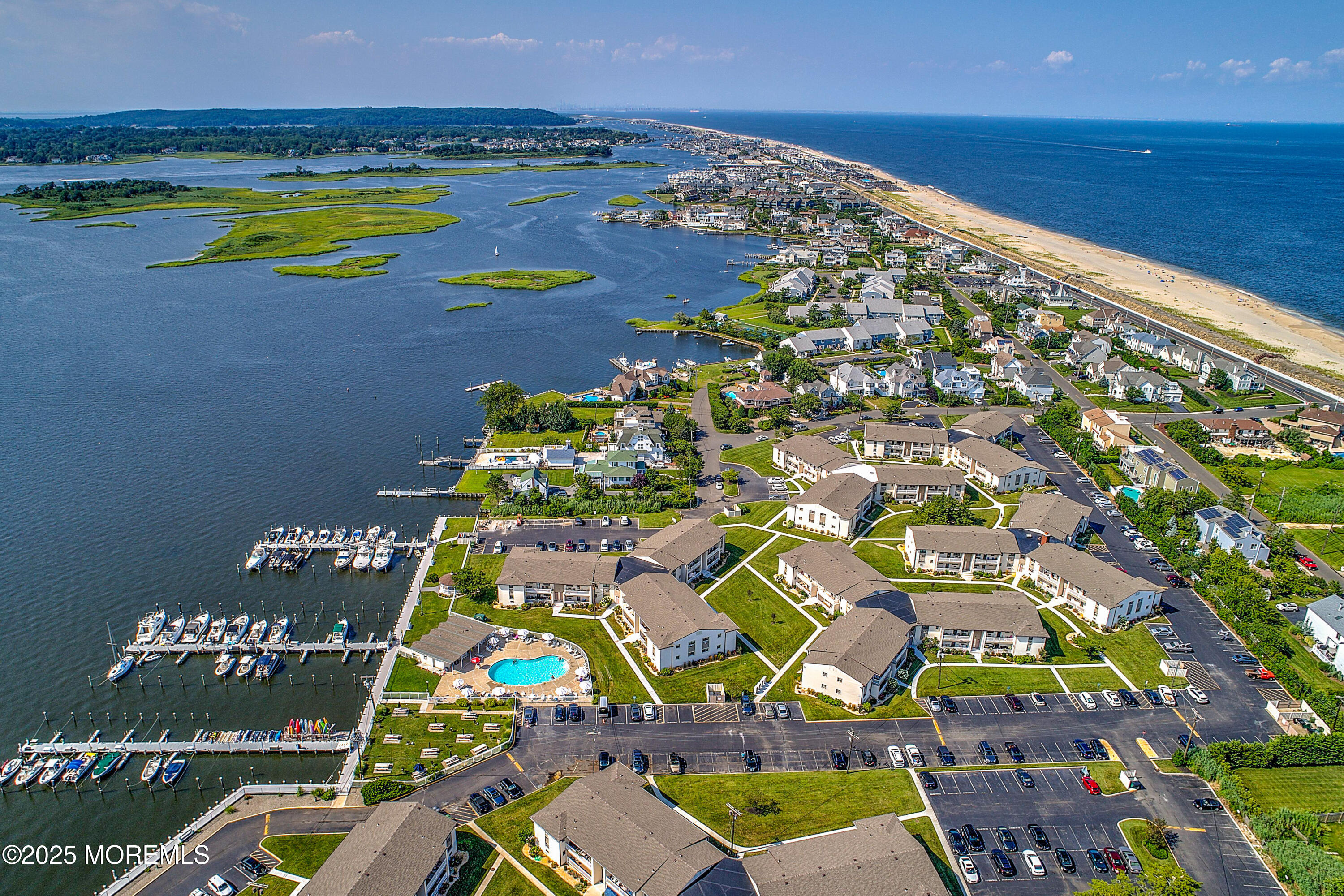 32 Wharfside Drive, Monmouth Beach, New Jersey image 22