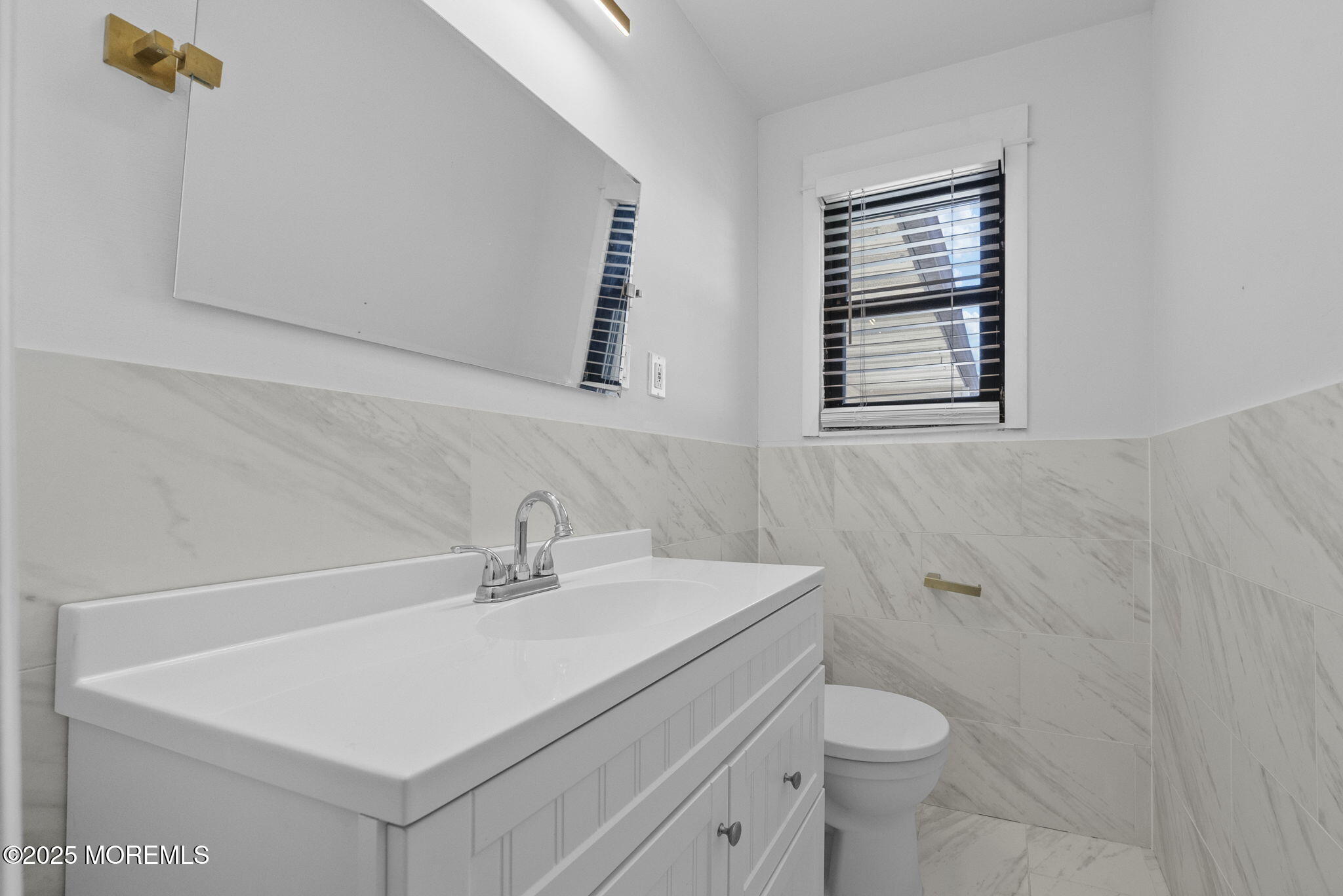 32 Wharfside Drive, Monmouth Beach, New Jersey image 11