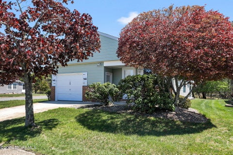 Homes For Sale - 109 Freeport Boulevard<br/> Toms River, NJ 08757