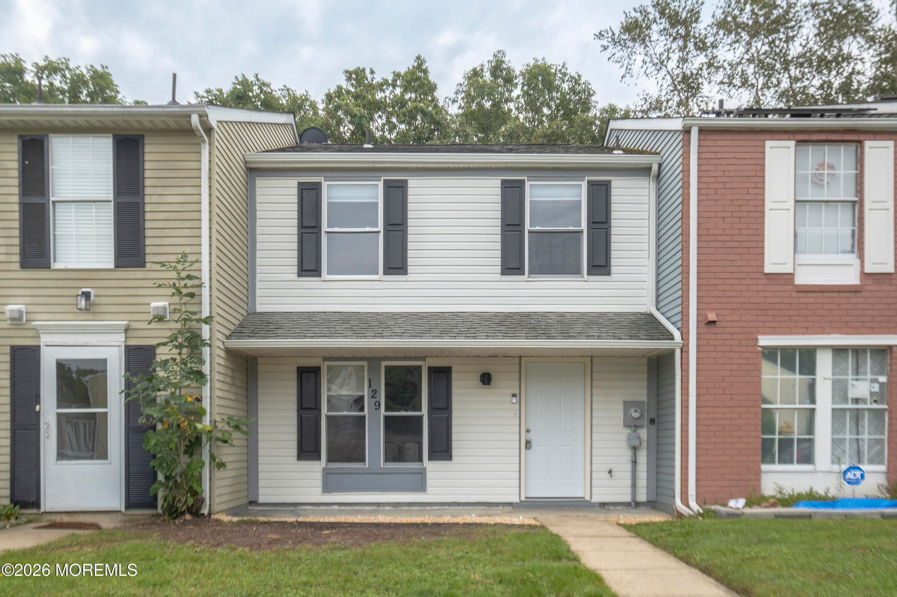 129 Villa Knoll Court