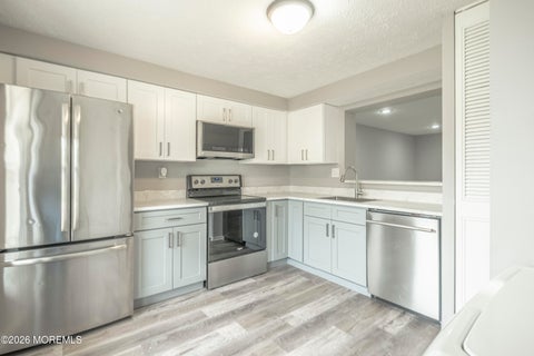 Photo for 129 Villa Knoll Court