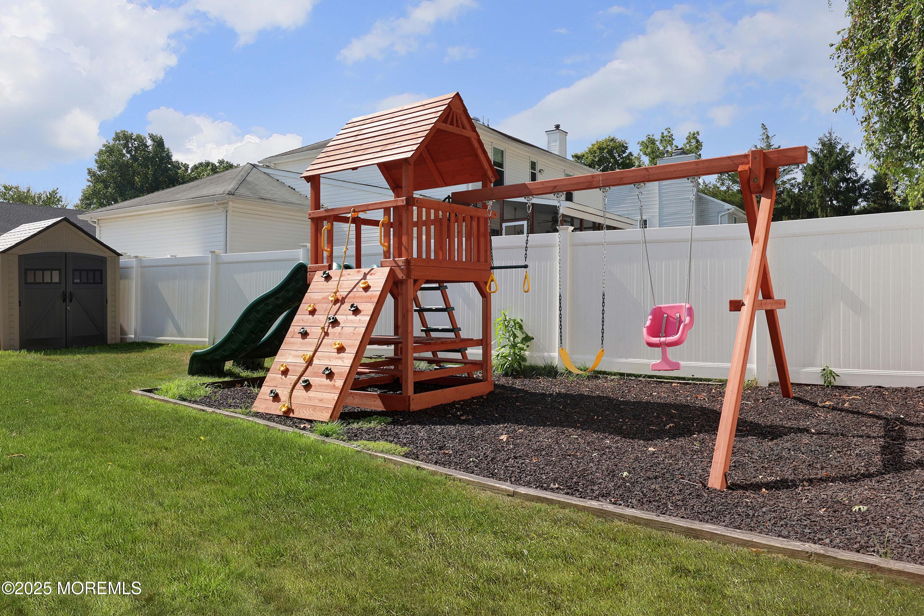 30 Jennifer Drive, Howell, New Jersey image 35