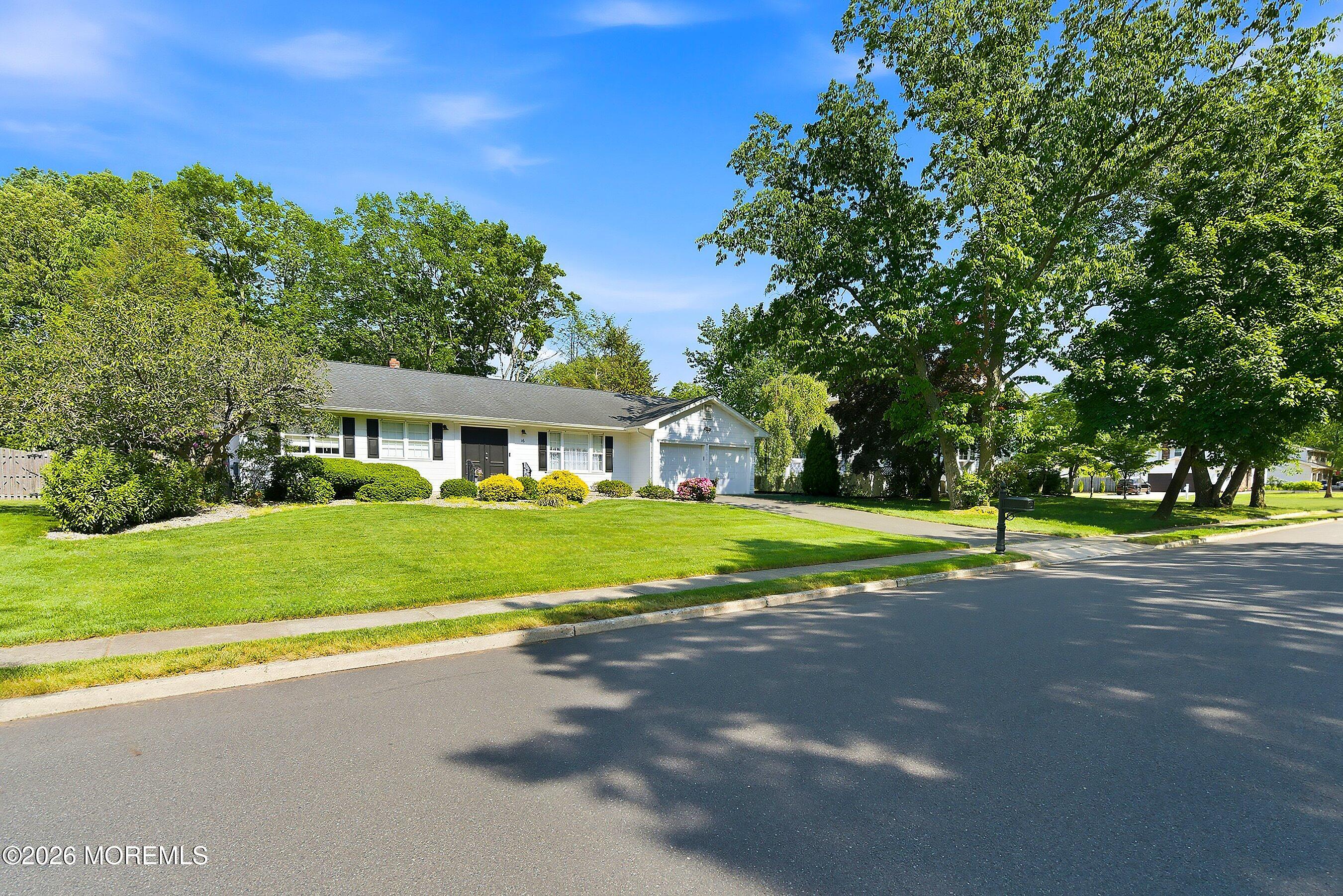 16 N Tunesbrook Drive