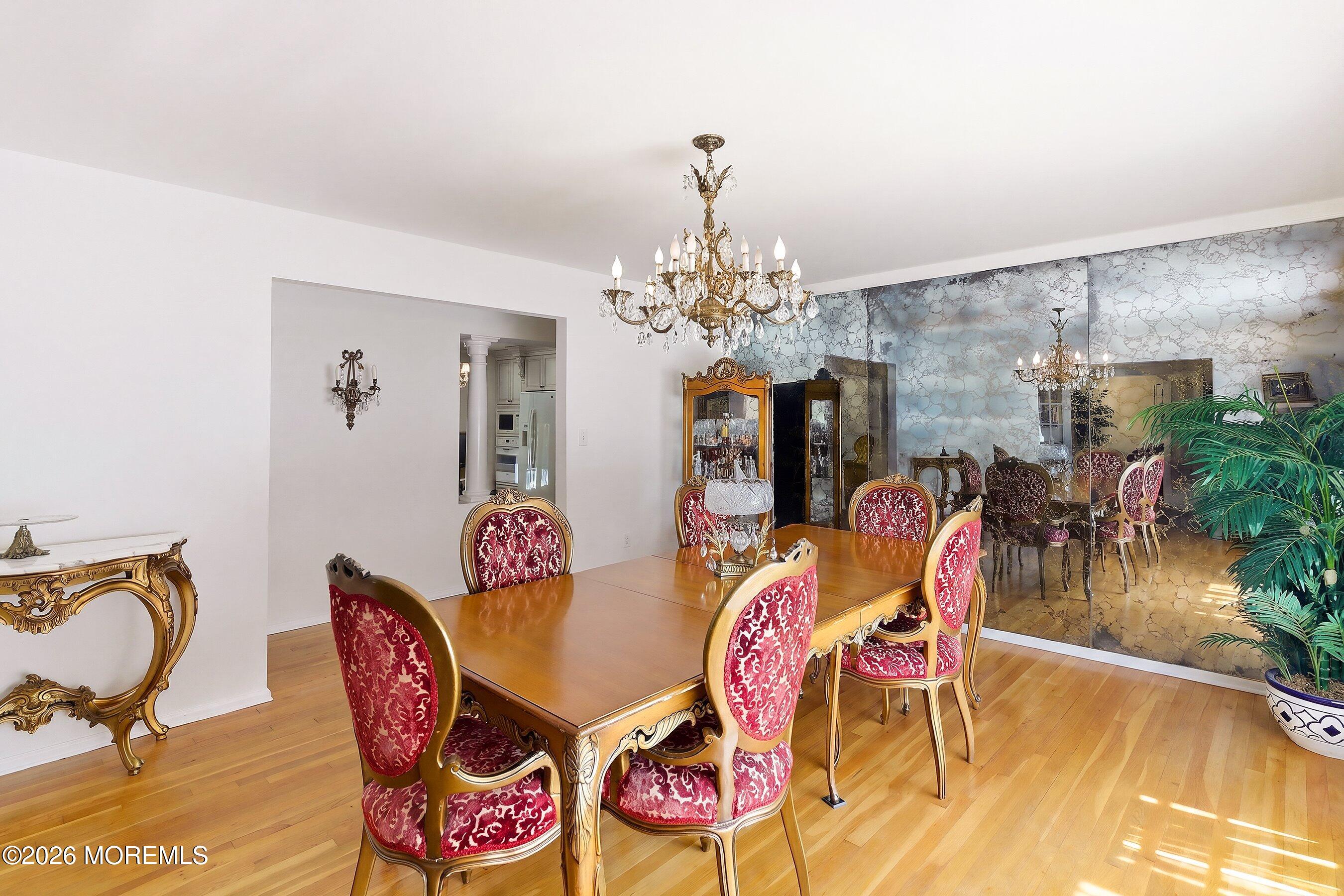 16 N Tunesbrook Drive