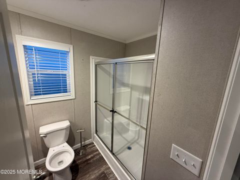 7 John Street Keansburg NJ 07734