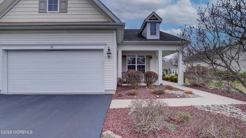 21 W Baccio Lane Farmingdale NJ 07727