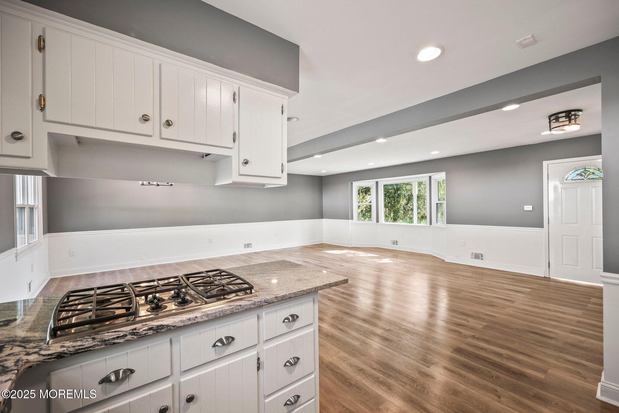 2338 Ramshorn Drive, Allenwood, New Jersey image 15