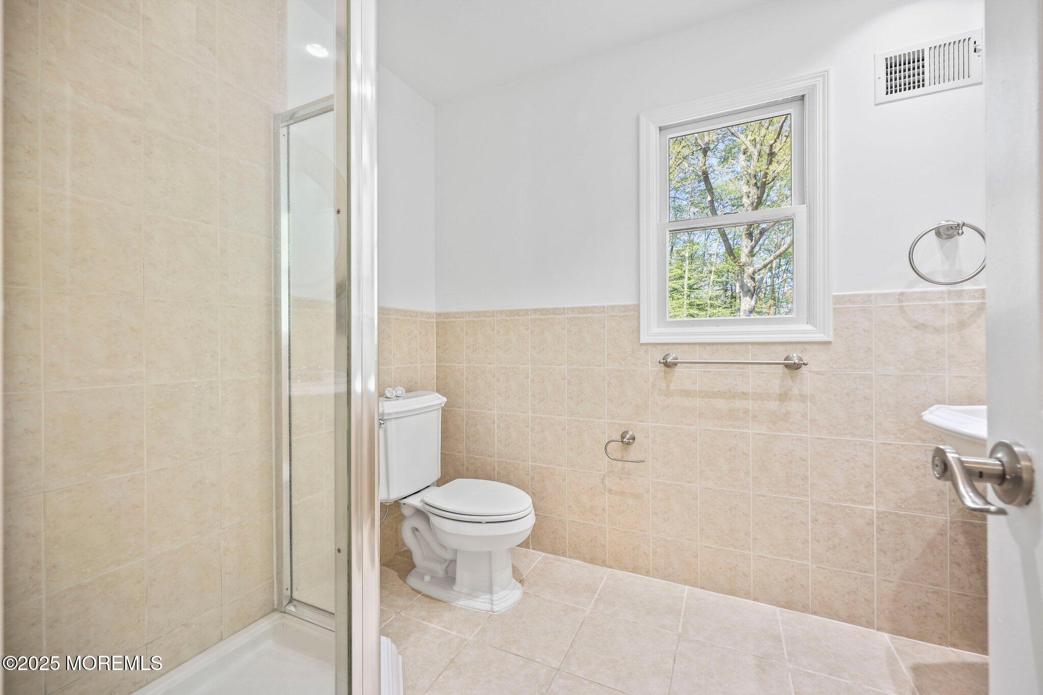 2338 Ramshorn Drive, Allenwood, New Jersey image 26
