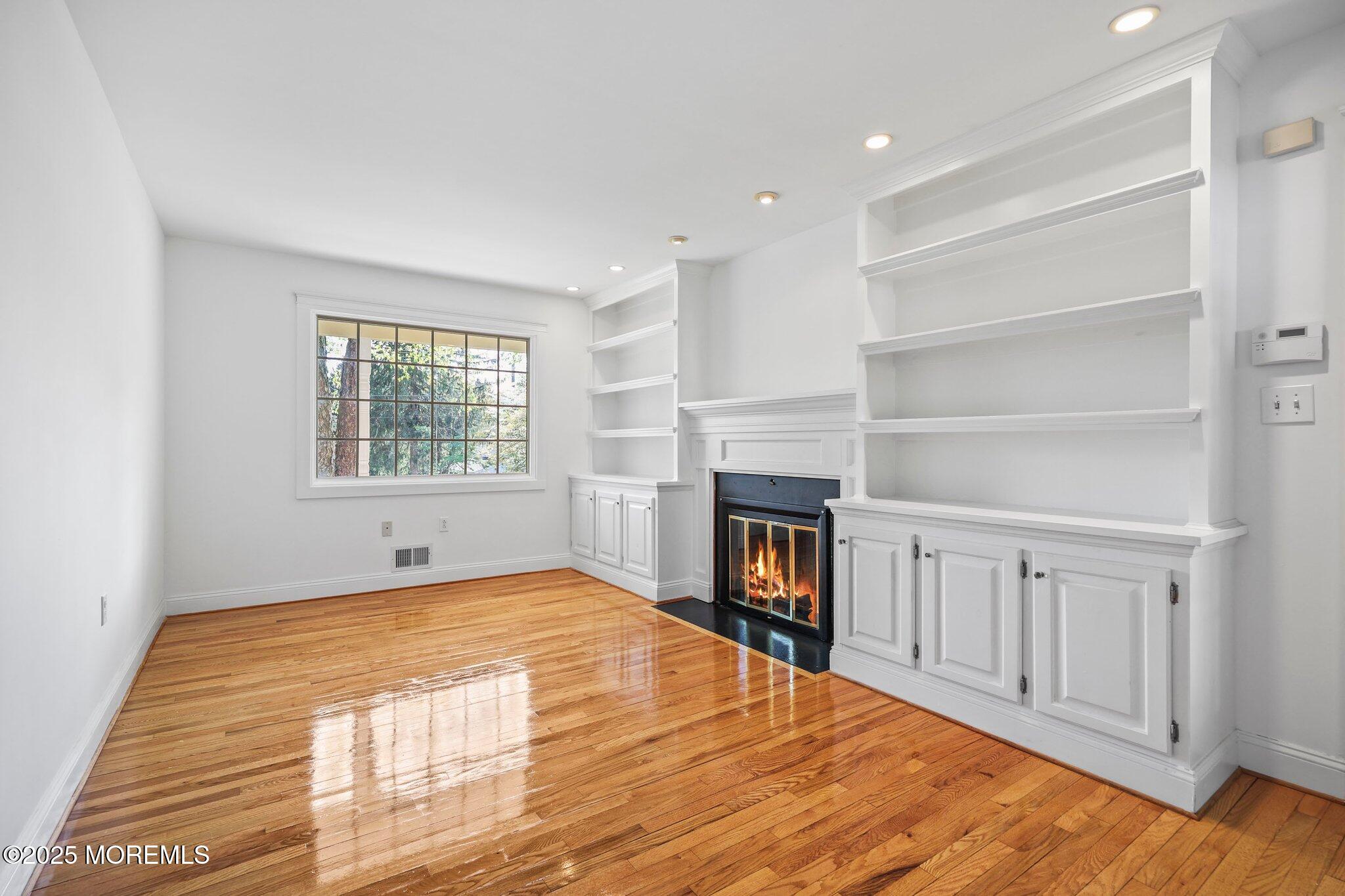 2338 Ramshorn Drive, Allenwood, New Jersey image 18