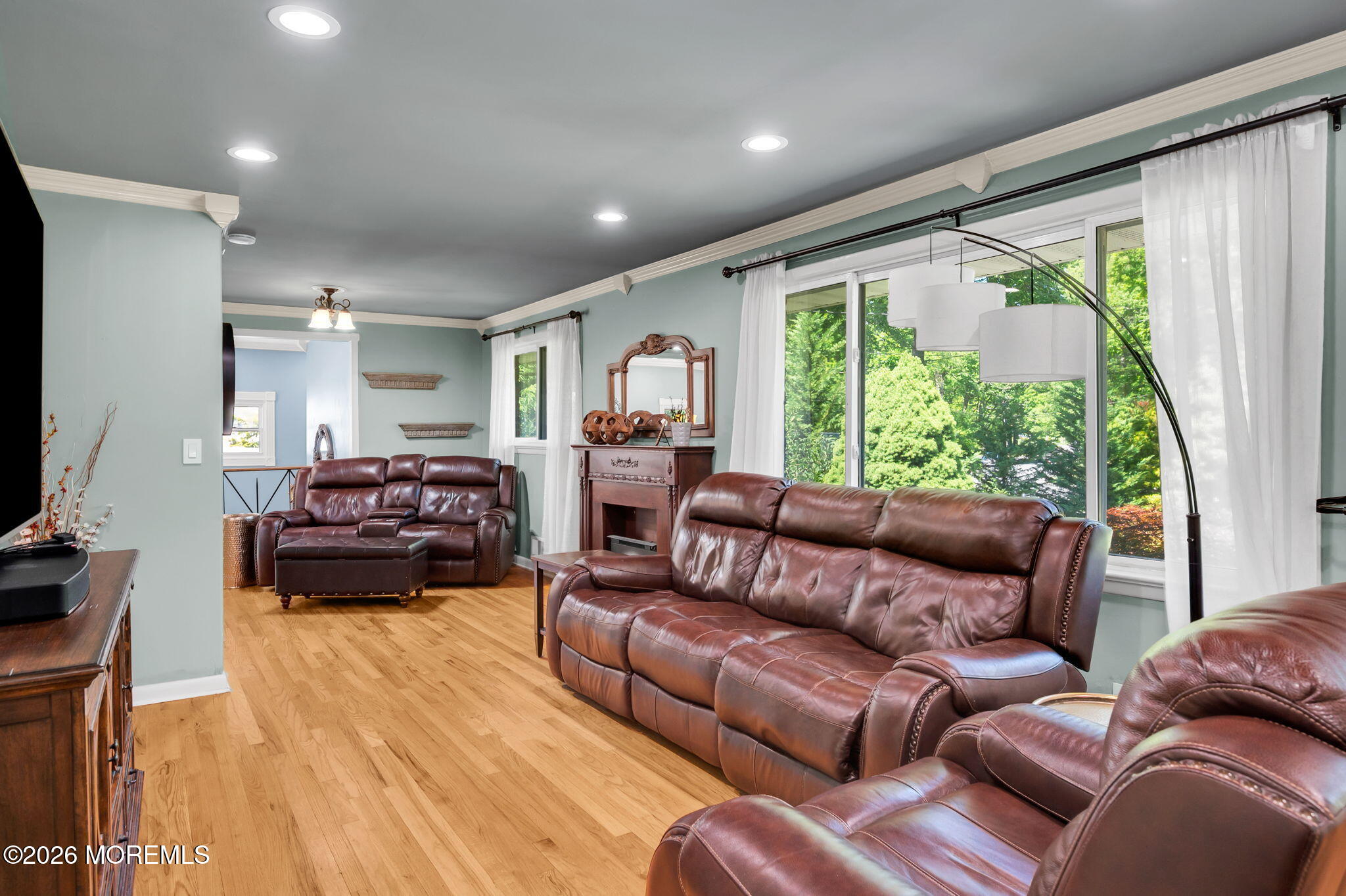 687 Hopping Road