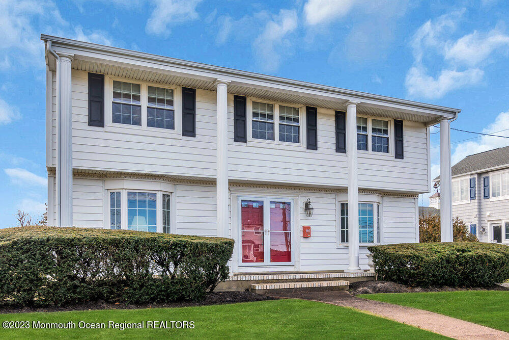 7 Howell Avenue