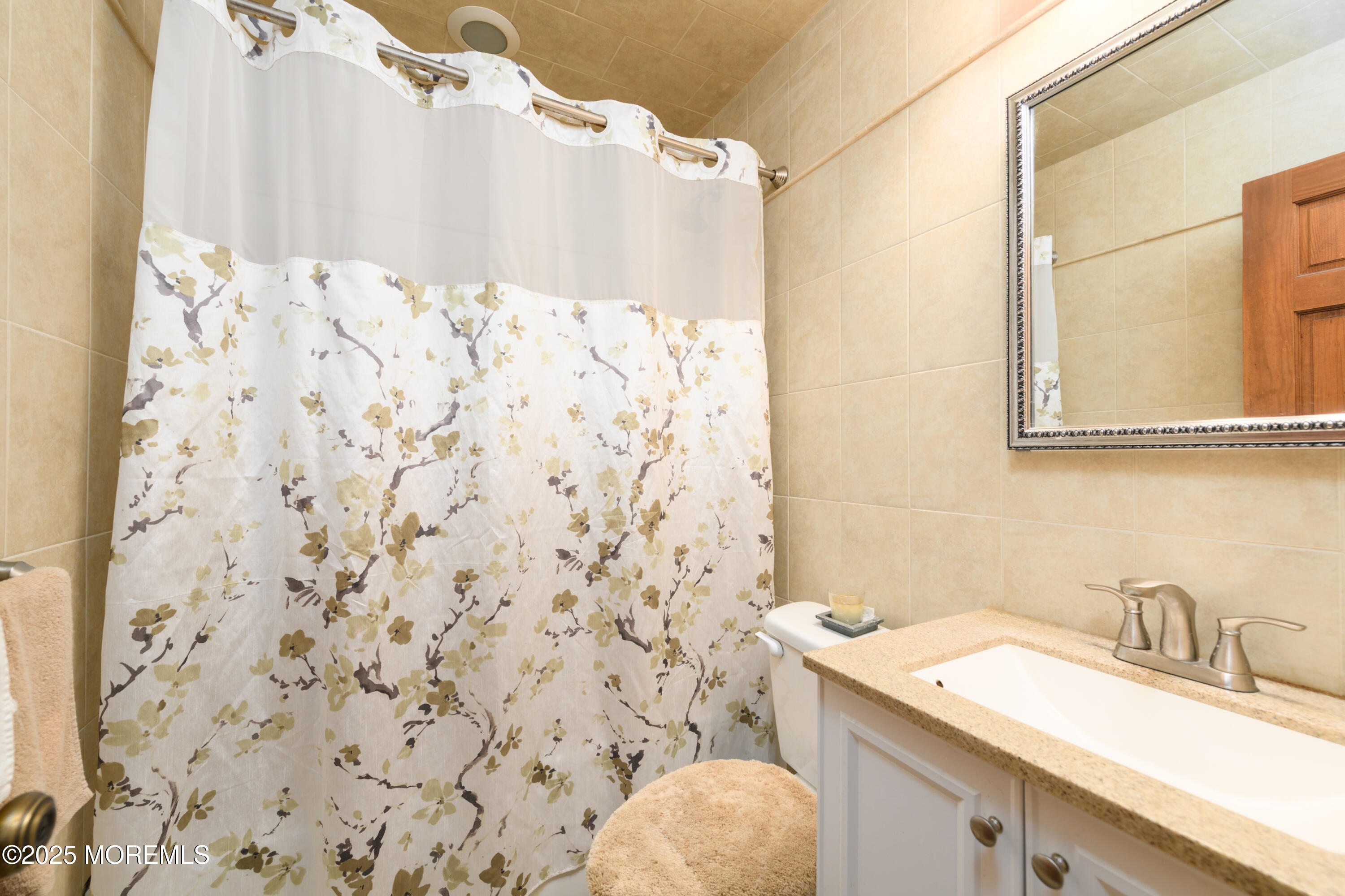 174 Bray Avenue, Middletown, New Jersey image 13