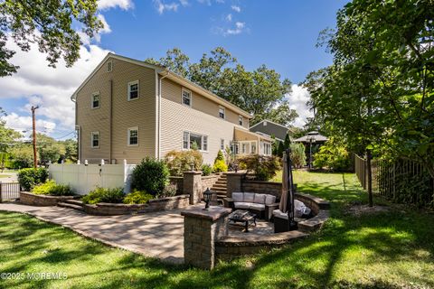 Photo of 15 Oak Leaf Lane, Toms River, NJ 08755 (MLS # 22600500)