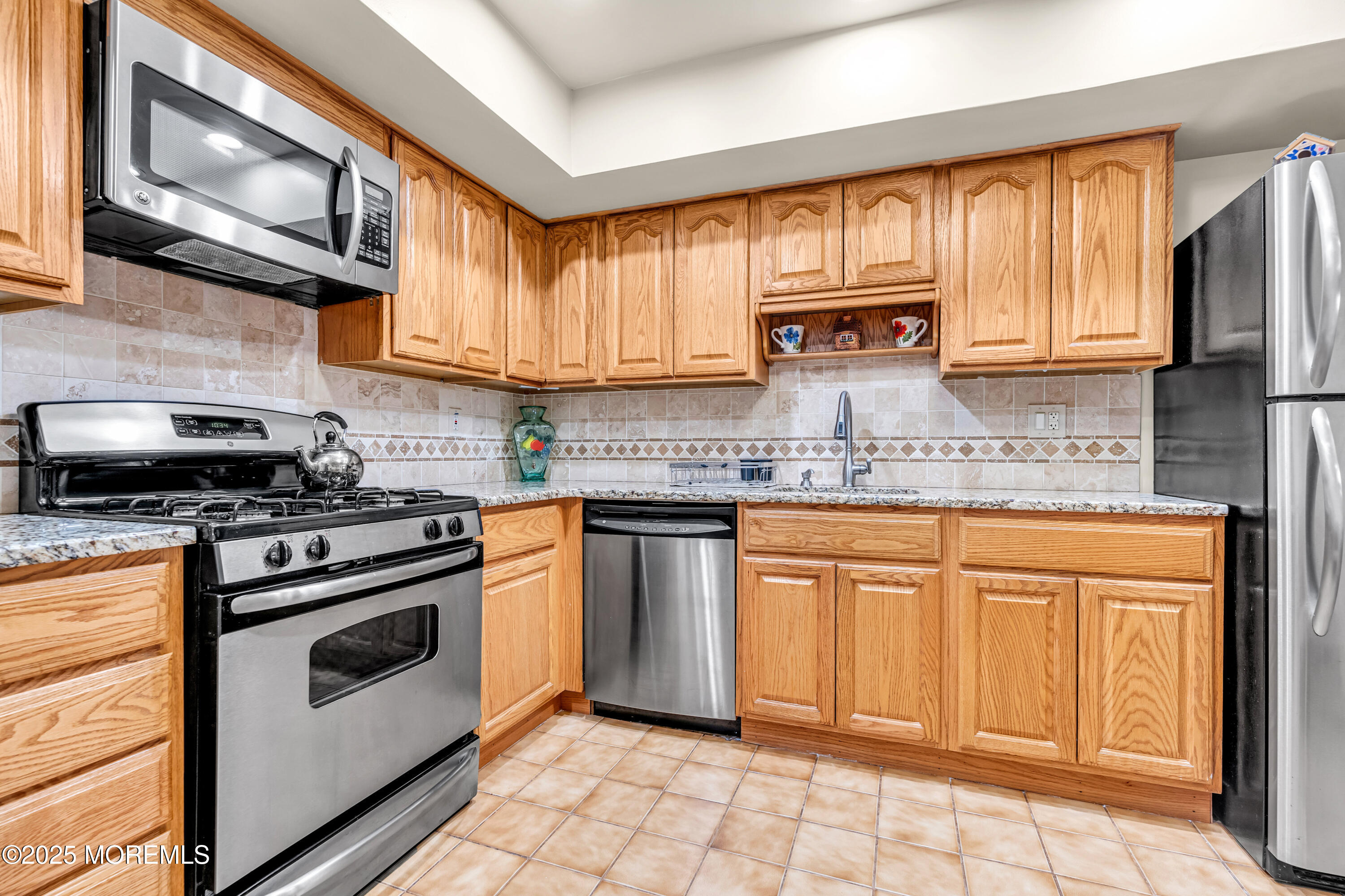35 Knoll Court, Matawan, New Jersey image 21