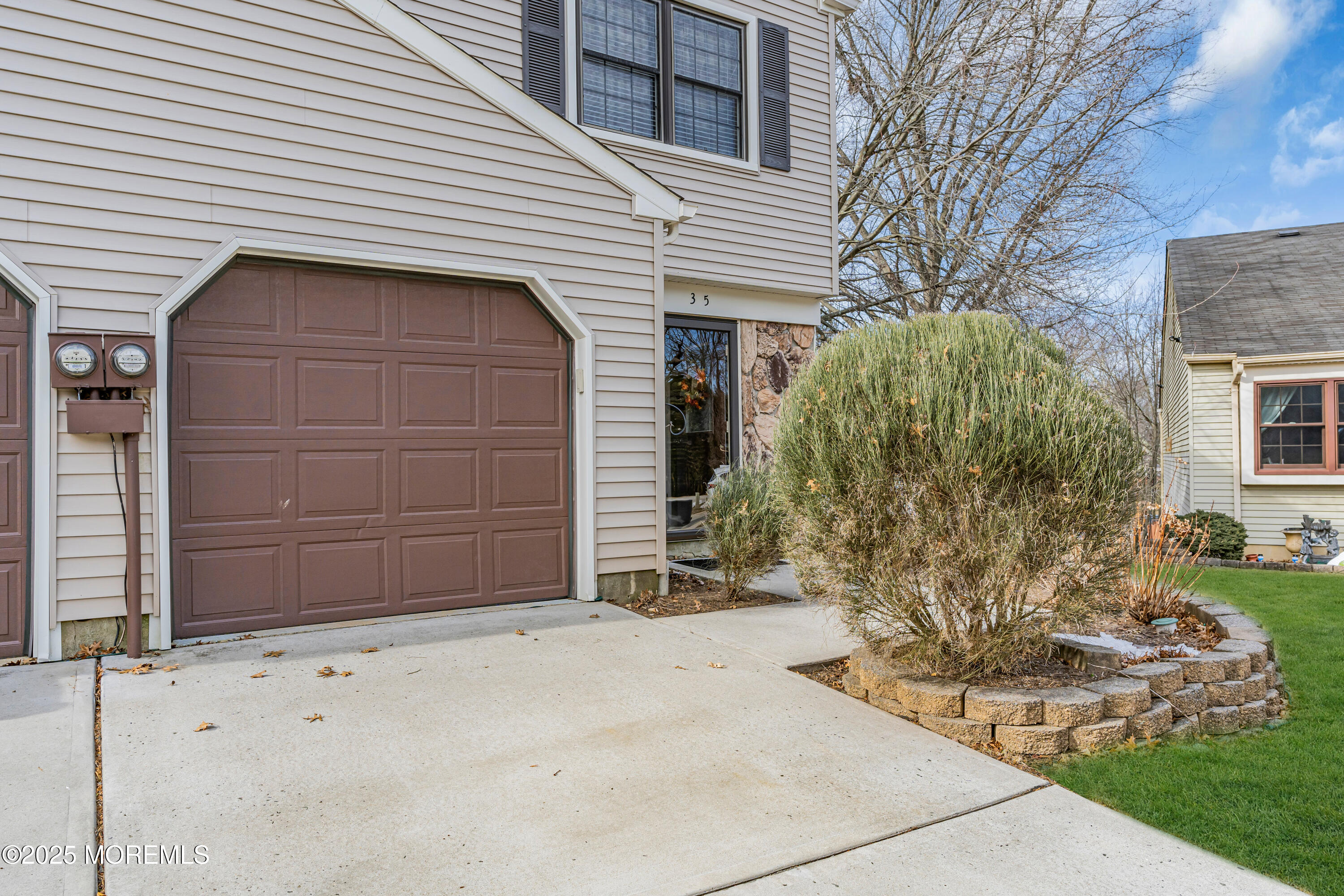 35 Knoll Court, Matawan, New Jersey image 8