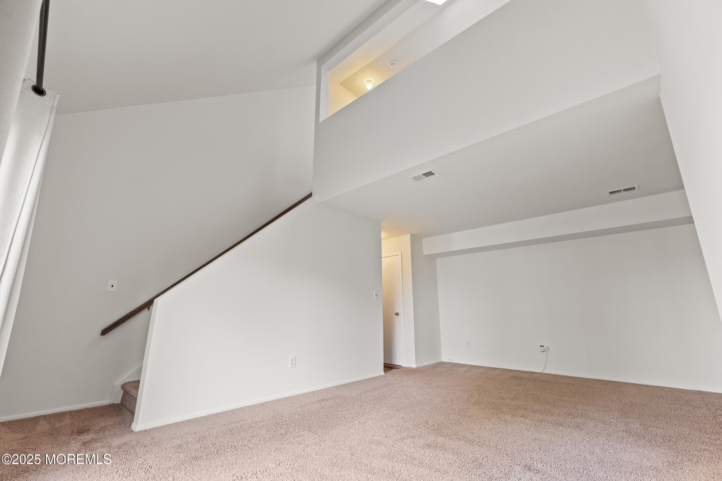 27 Ginger Court, Eatontown, New Jersey image 6