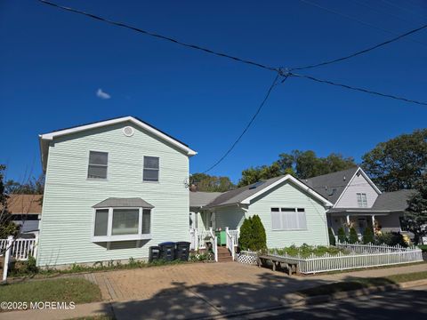 Photo of 1024 17th Avenue, Wall, NJ 07719 (MLS # 22530820)