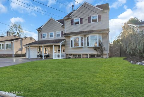 Photo of 61 Cypress Drive, Colonia, NJ 07067 (MLS # 22610158)