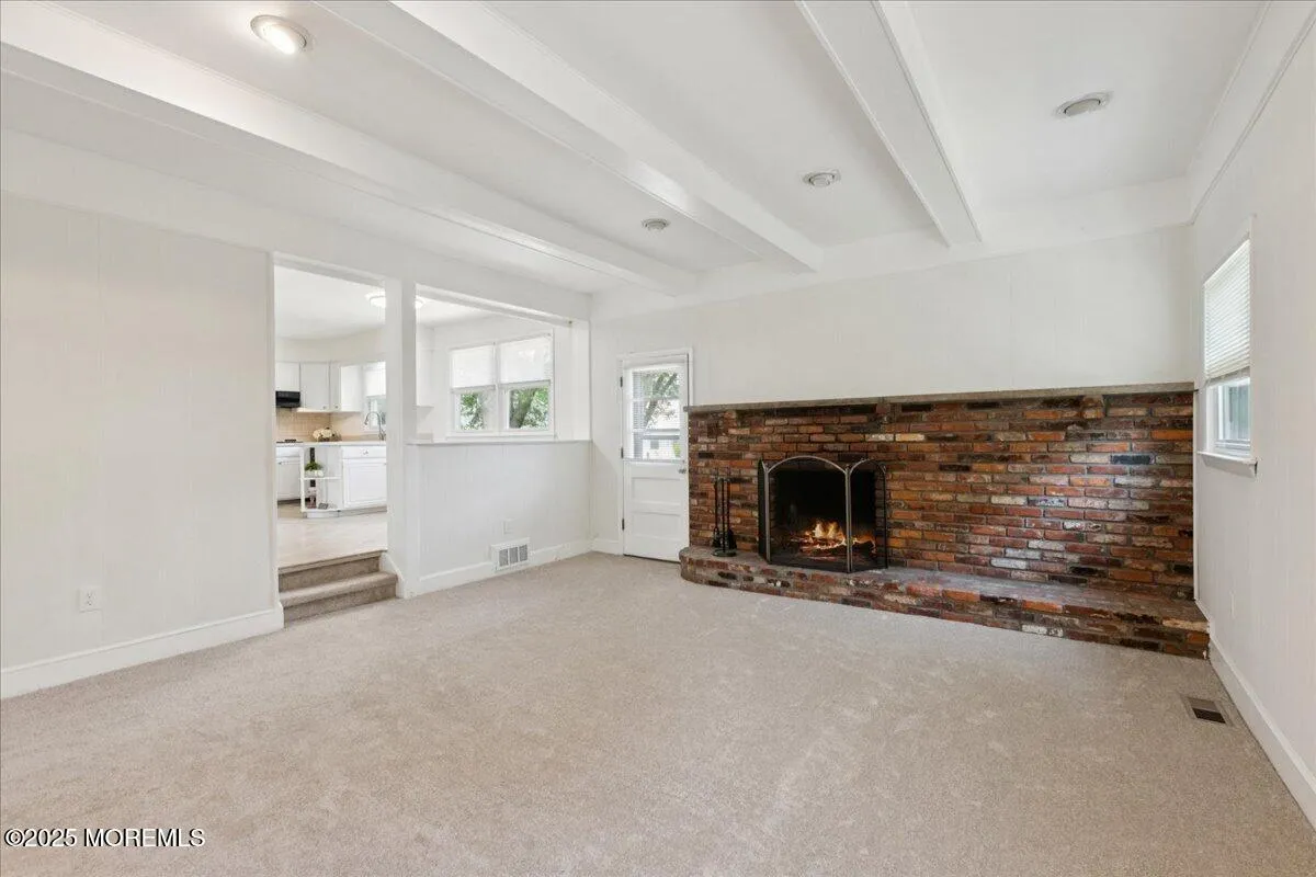 Cherry Hill, New Jersey 08003, United States, 4 Bedrooms Bedrooms, ,3 BathroomsBathrooms,Residential,Pending,152774