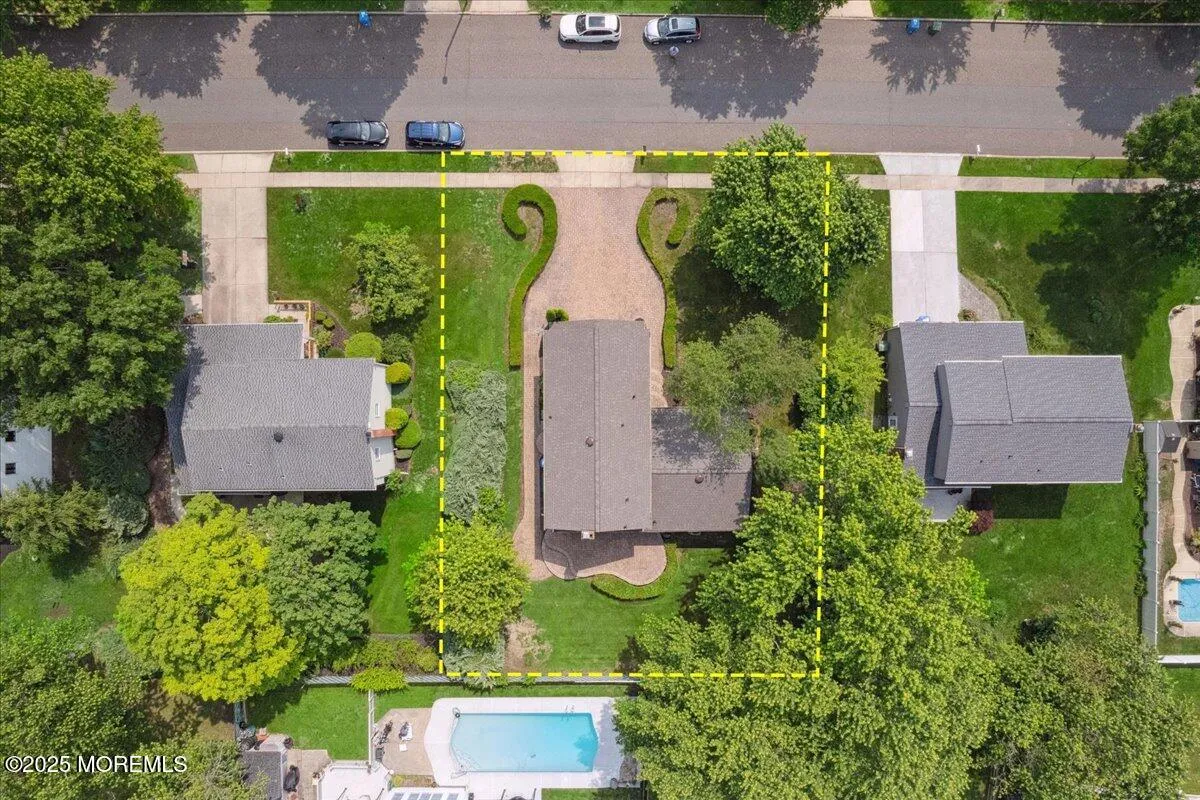 Cherry Hill, New Jersey 08003, United States, 4 Bedrooms Bedrooms, ,3 BathroomsBathrooms,Residential,Pending,152774