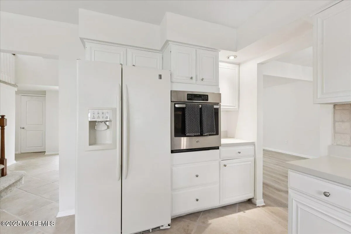 Cherry Hill, New Jersey 08003, United States, 4 Bedrooms Bedrooms, ,3 BathroomsBathrooms,Residential,Pending,152774