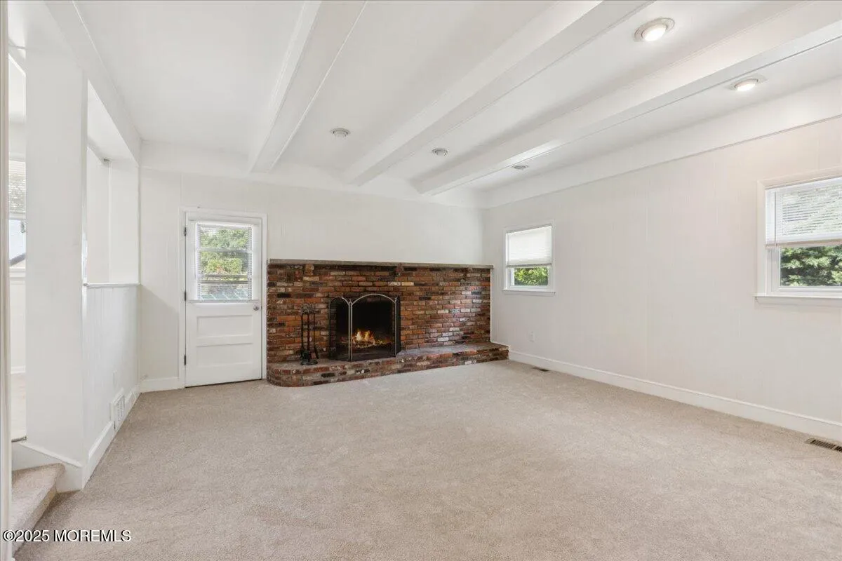 Cherry Hill, New Jersey 08003, United States, 4 Bedrooms Bedrooms, ,3 BathroomsBathrooms,Residential,Pending,152774