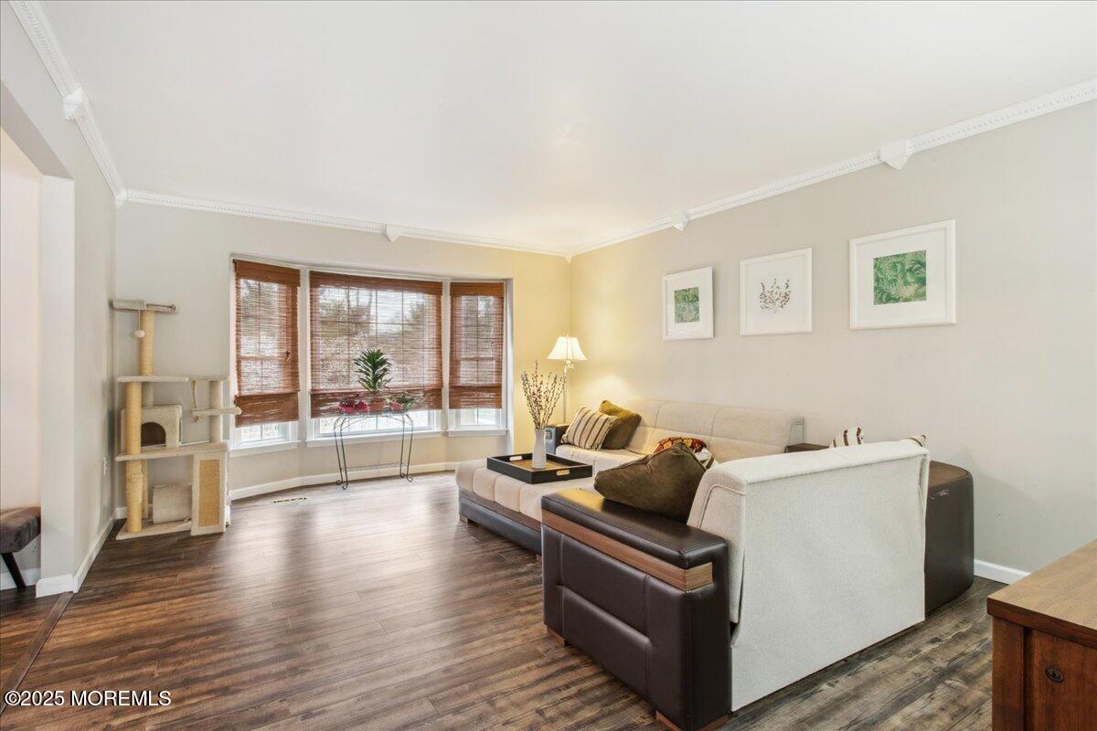 1 Truman Drive, Marlboro, New Jersey image 10