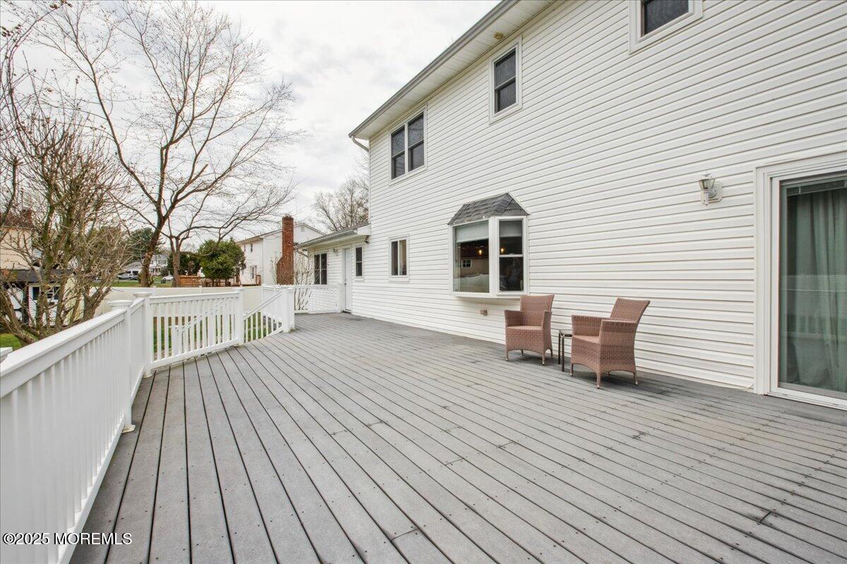 1 Truman Drive, Marlboro, New Jersey image 40