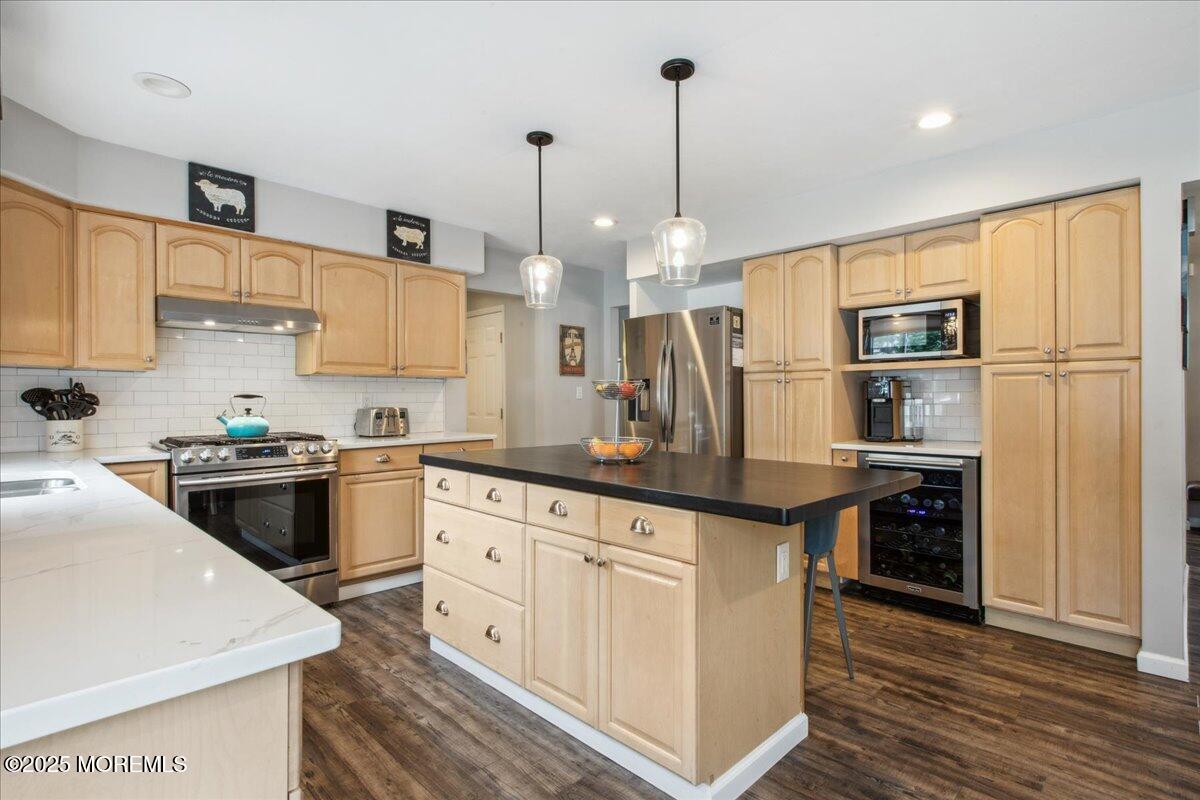 1 Truman Drive, Marlboro, New Jersey image 15